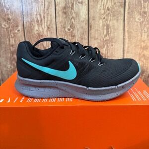 Nike Run Swift 3 SE Running Shoes Womens Size 6.5 Black Green Frost Gunsmoke